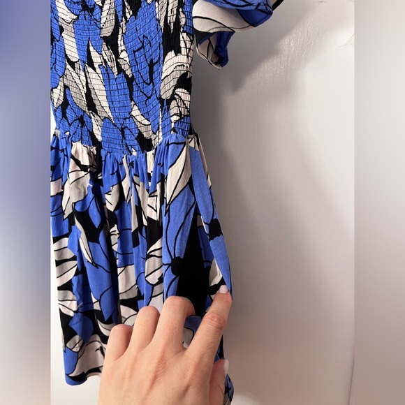 Free People Louise Floral Off The Shoulder Smocked Bodice Mini Dress XS Blue - Picture 4 of 10